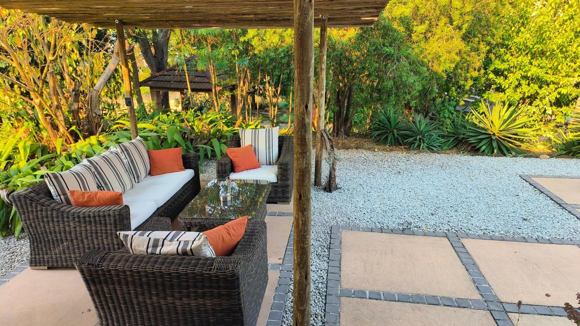 Abangane Guest Lodge Hazyview Eksteriør billede