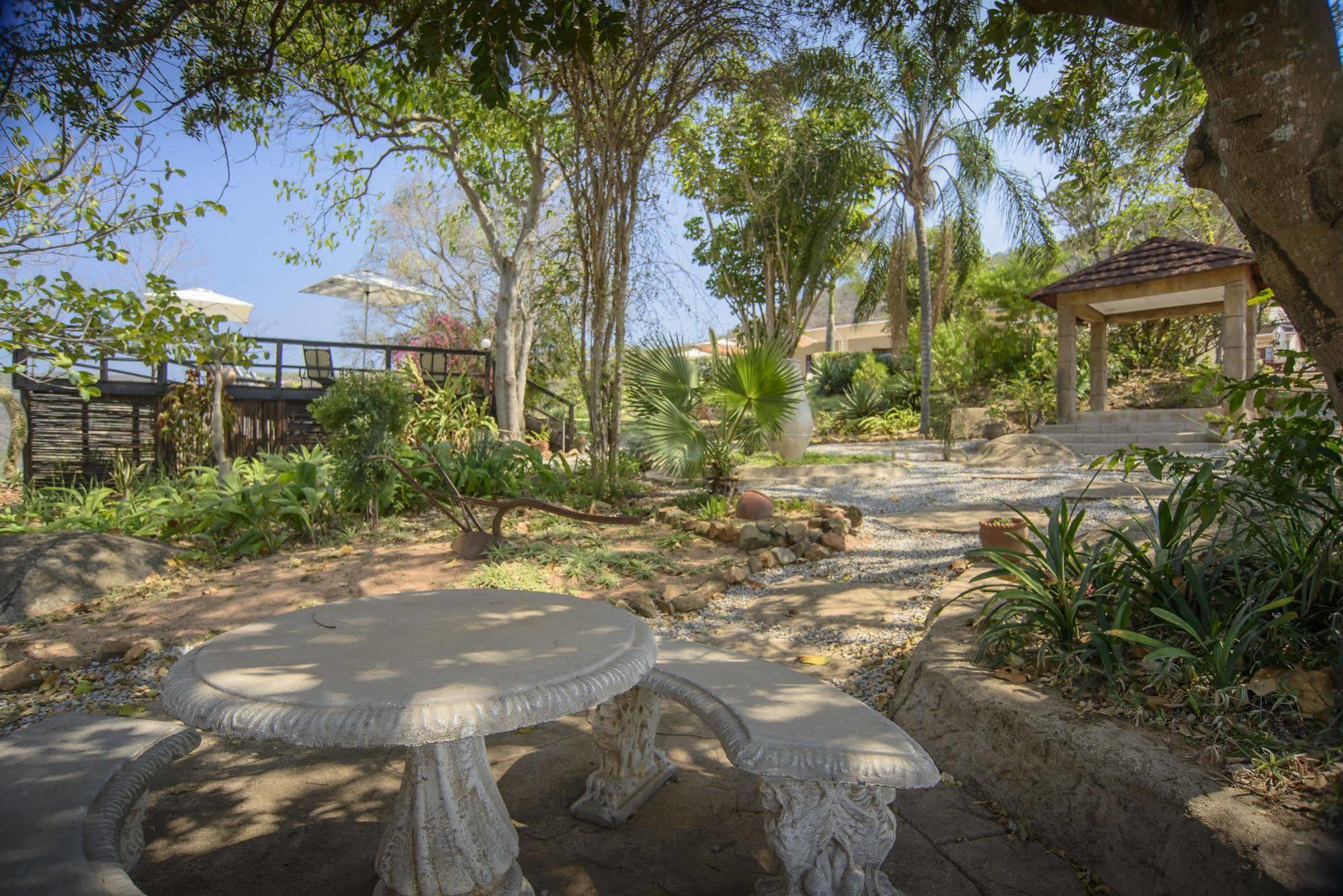 Abangane Guest Lodge Hazyview Eksteriør billede