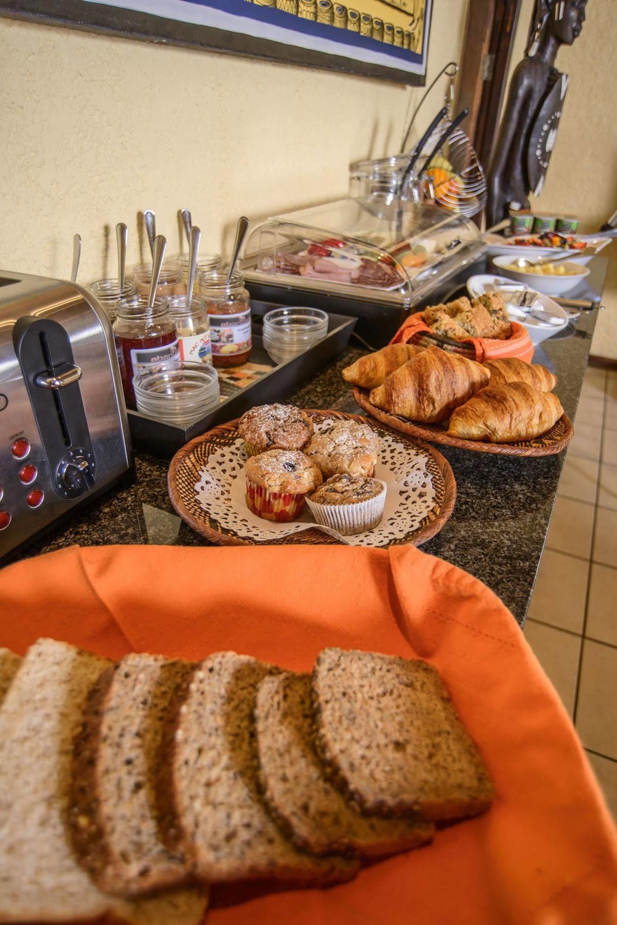 Abangane Guest Lodge Hazyview Eksteriør billede