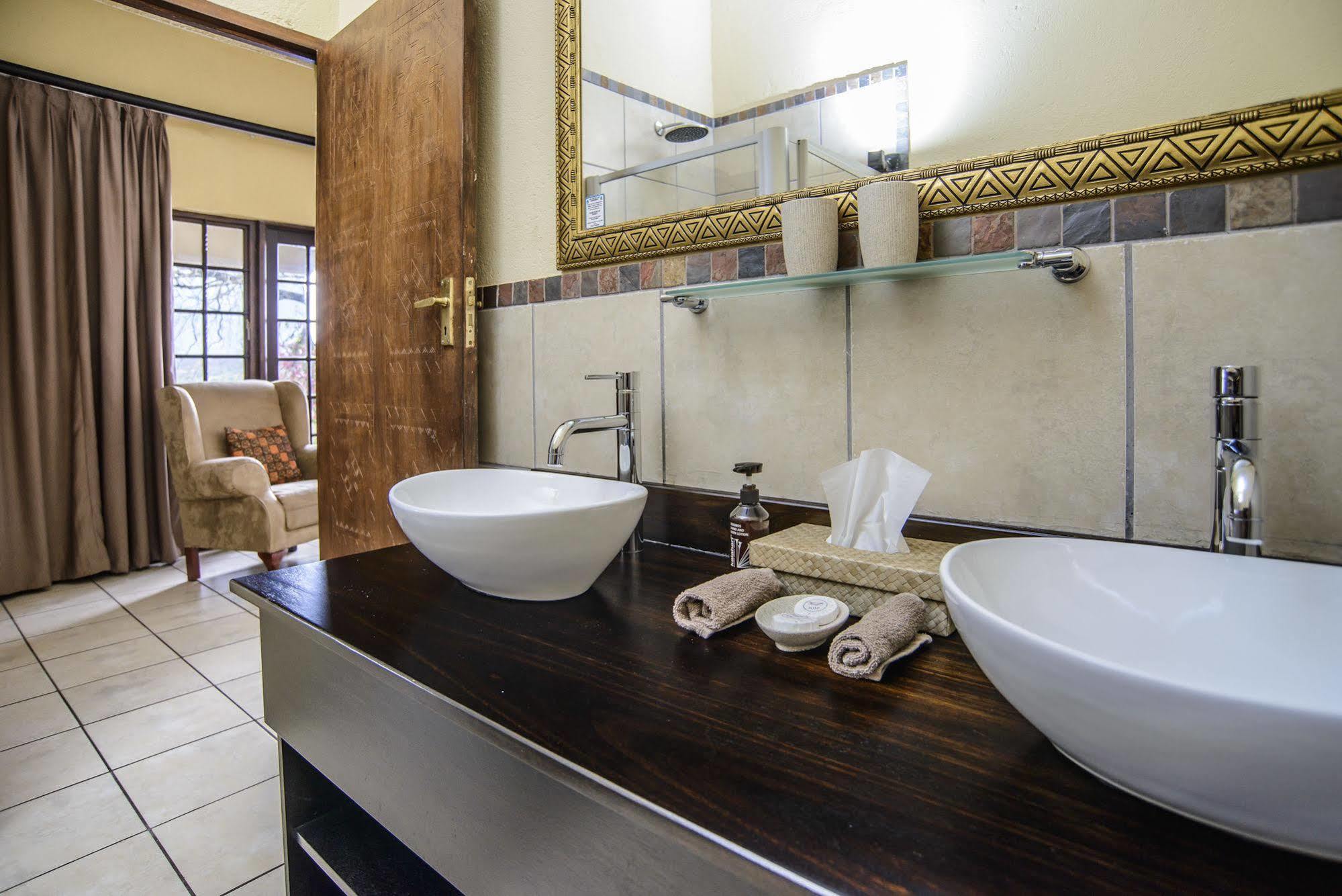 Abangane Guest Lodge Hazyview Eksteriør billede