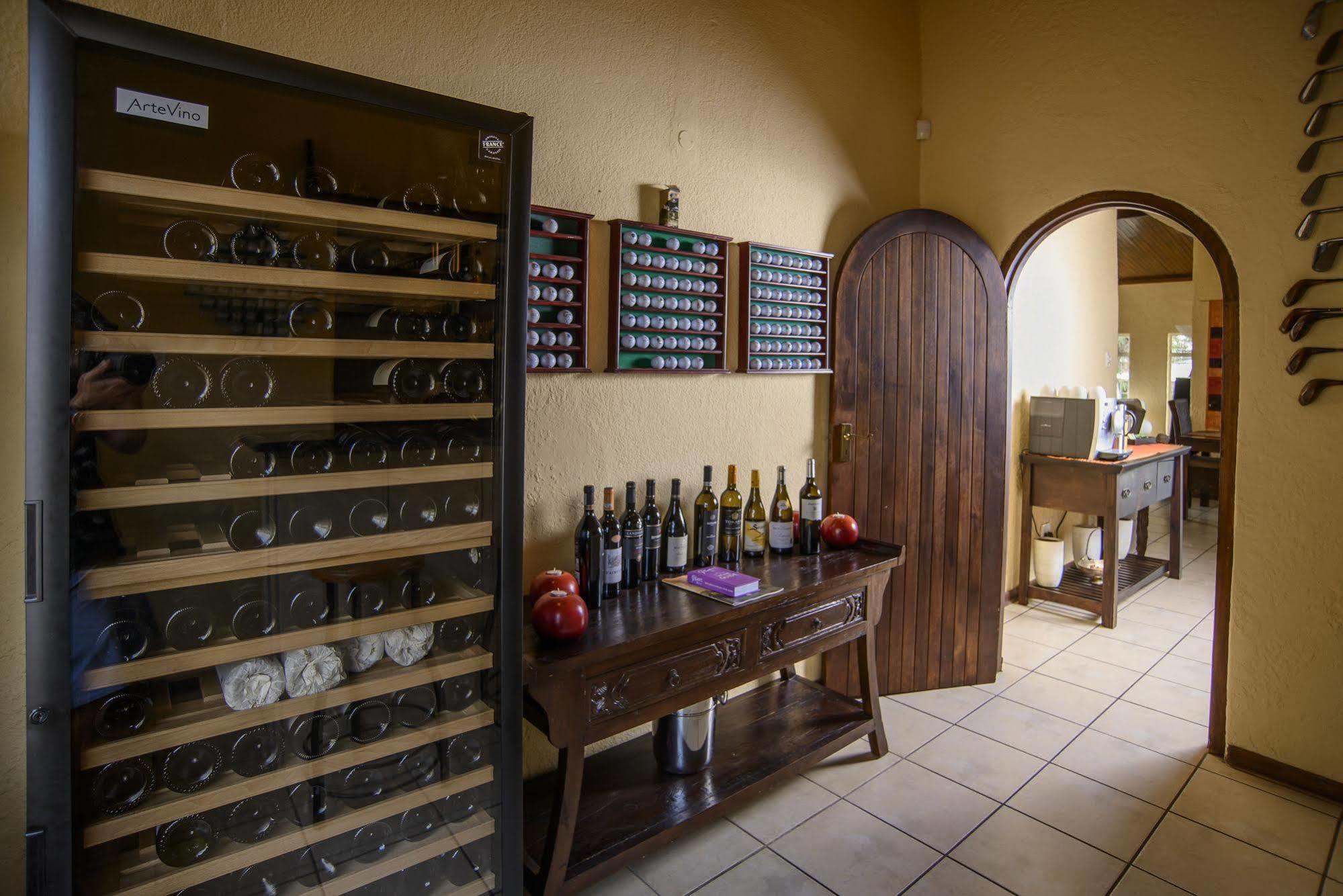 Abangane Guest Lodge Hazyview Eksteriør billede